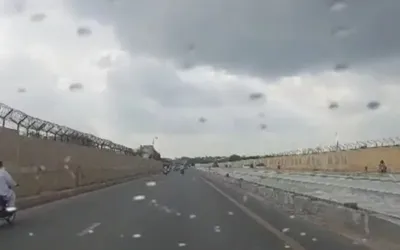 Weather Alert: Light drizzle begins in Karachi
