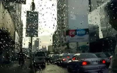 Pleasant weather grips Karachi as cloudy skies bring chances of drizzle