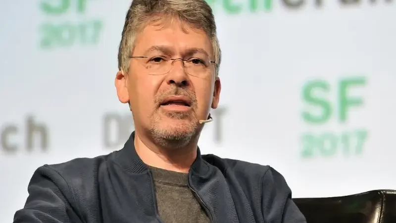 Apple's AI chief John Giannandrea officially leaving Apple after 8 years