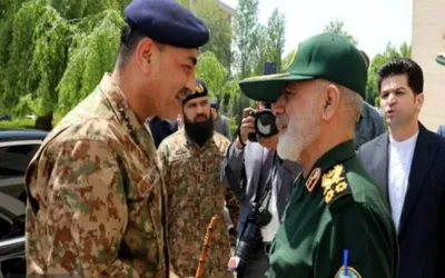 Field Marshal Asim visits Khatam al-Anbiya Headquarters in Iran