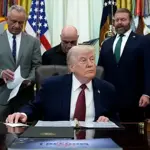 President Trump warns Iran against using pressure tactics on US