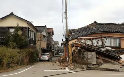 Tsunami warning issued as strong earthquake jolts Japan
