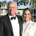 Jami Gertz stuns in rare appearance at LACMA Gala
