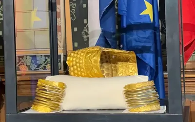 2,500-year-old golden helmet recovered after dramatic heist