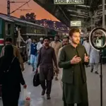 Pakistan Railways imposes ban on filming and photography