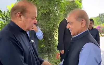 PM Shehbaz meets Nawaz Sharif at Jati Umra, key political matters discussed