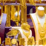 Gold prices surge in global and local markets