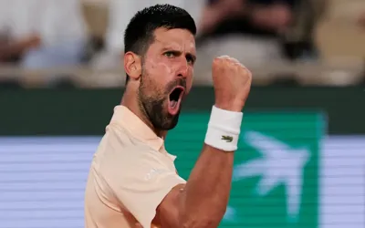 Djokovic begins French open campaign with strong win at Roland Garros