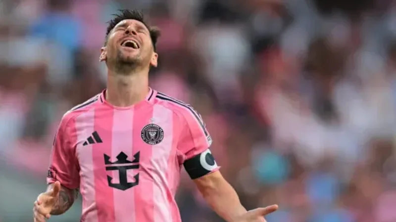Messi injury