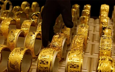 Gold rates fall in global and domestic bullion markets
