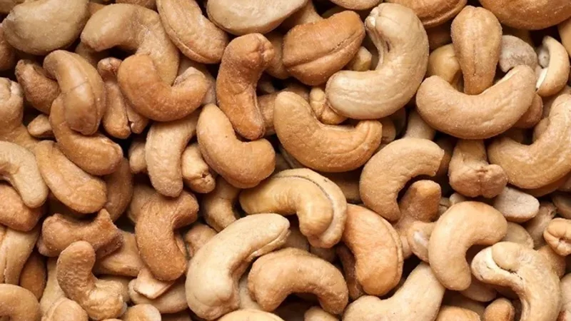 cashews