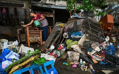 Sri Lanka issues landslide warnings as cyclone toll rises to 618