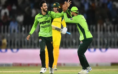 Pakistan close to series win, Australia seeks comeback in Lahore