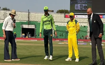 Pakistan elect to field first again in second ODI against Australia