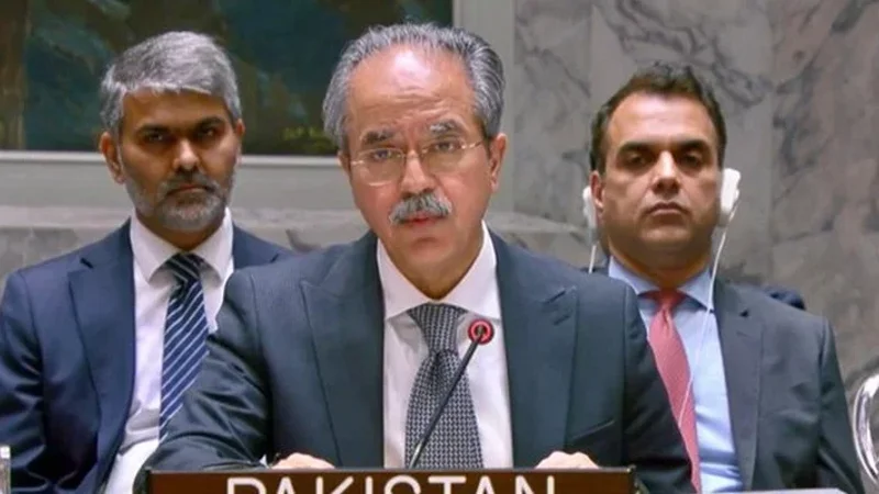 Pakistan warns