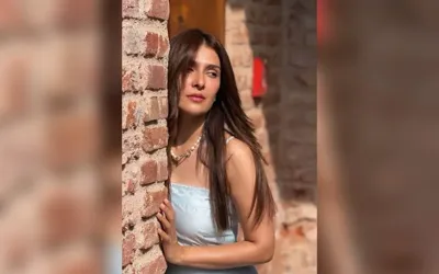 Ayeza Khan faces backlash over bold new photos