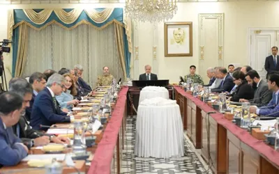 PM consults top industrialists for economic reforms ahead of budget