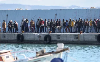 Greece rescues over 500 asylum seekers off crete