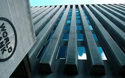 World Bank approves $700m loans to support Pakistan’s economy