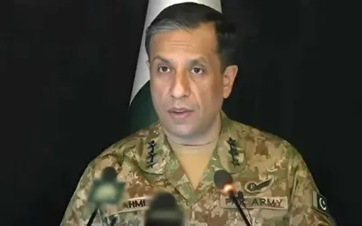 ISPR DG conducts session at QAU on security, propaganda, and facts
