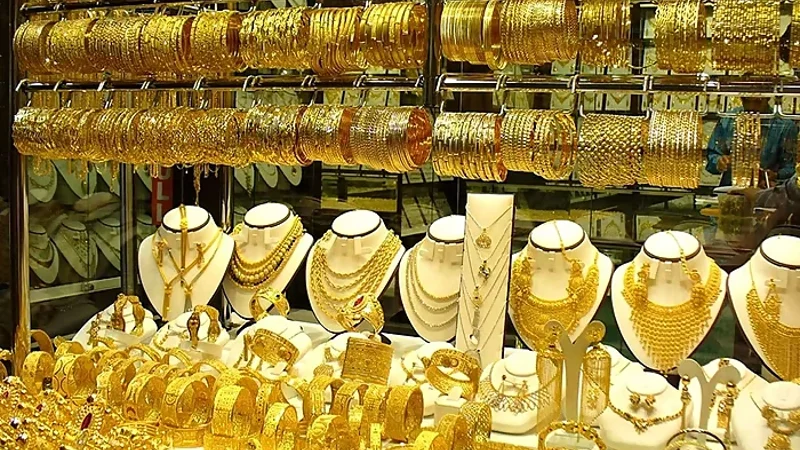 Gold price increases again in Pakistan