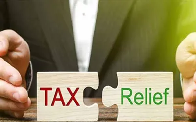 PM instructs FBR to implement tax relief for salaried class