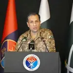 DG ISPR warns of political-terror-crime network along Pak-Afghan border