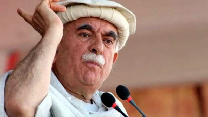 Achakzai calls for political unity and new elections in Pakistan