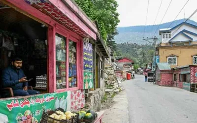 Life returns to normal in Azad Kashmir as markets reopen