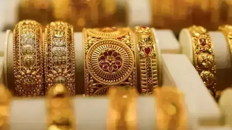 Gold price rises by Rs1,500 per tola in Pakistan