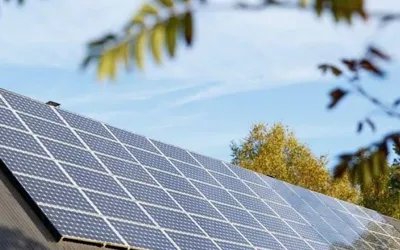 Sindh govt to shift Karachi, Larkana matric boards to solar energy