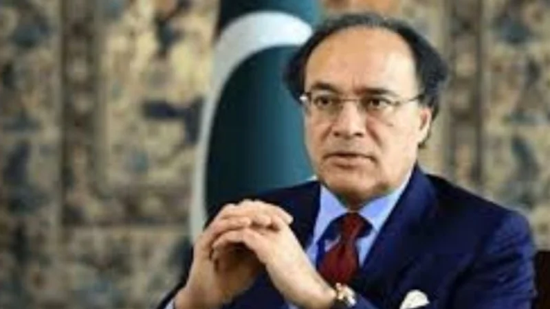 Aurangzeb departs for US to attend IMF, WB annual meetings
