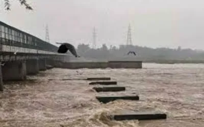 India alerts Pakistan of high-flood situation in Sutlej River