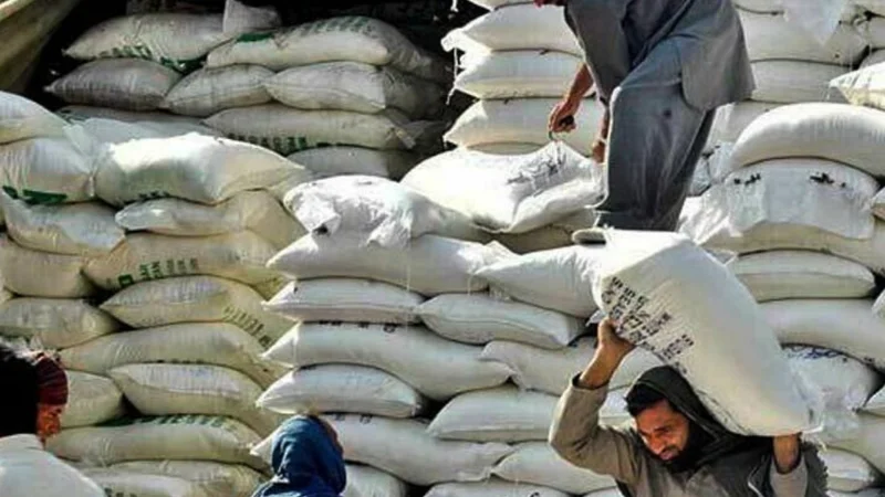 Flour prices continue to surge across Pakistan