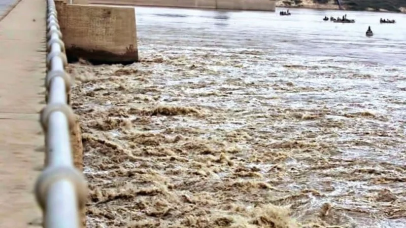 Young man falls into river while taking selfie in Bahawalnagar