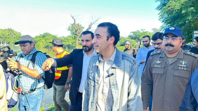 Bilawal Bhutto urges waiver of electricity bills for flood-hit farmers
