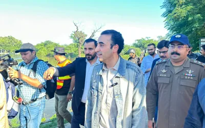 Bilawal Bhutto urges waiver of electricity bills for flood-hit farmers