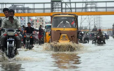 PMD warns of heavy rains, urban flooding risk in Karachi