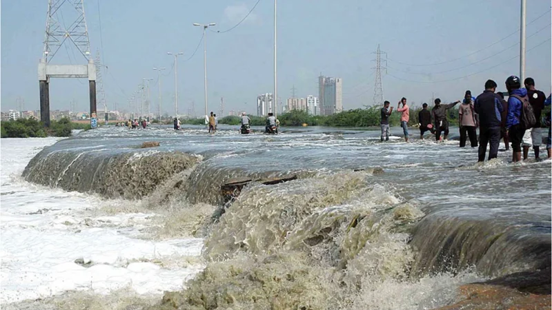 Heavy rains trigger flooding in Karachi as Thado Dam overflows