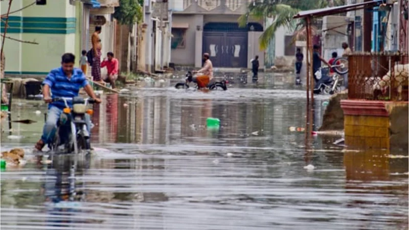 Karachi records heavy rainfall; Surjani Town tops with 129.6mm