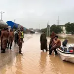 Pakistan Army actively rescues citizens after heavy rains in Karachi