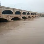 High flood persists at Sukkur Barrage