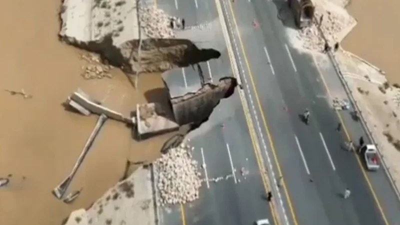 Another Section of motorway washed away near Jalalpur Pirwala