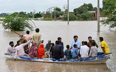 Floods fail to stop wedding as groom arrives by boat in Kasur