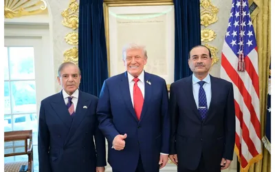 PM Shehbaz, U.S President Trump hold bilateral talks at White House