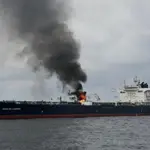 Pakistani crew awaits rescue after cargo ship targeted in Yemen