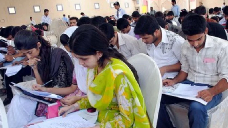 Cambridge introduces online access to exam scripts for Pakistani students