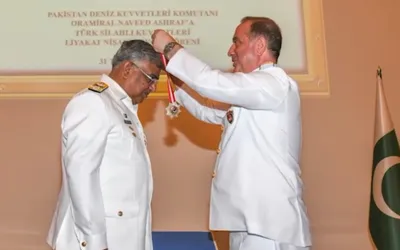Naval chief awarded Legion of Merit by Turkish Armed Forces