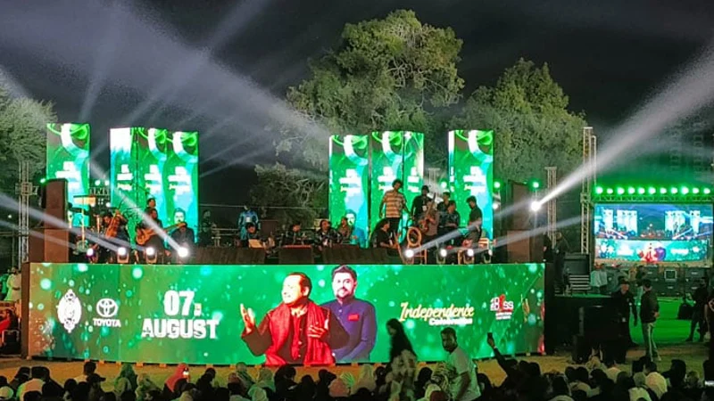 Governor Tessori hosts special event in Karachi