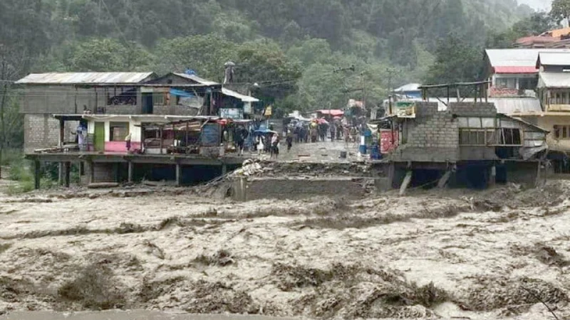 nationwide alert for heavy rains and flood risk